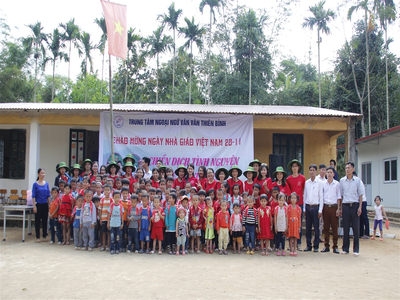 MỪNG NGÀY NHÀ GIÁO VIỆT NAM 20-11-2019 CHIẾN DỊCH TÌNH NGUYỆN " VÌ TRẺ EM VÙNG CAO"