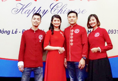 tiếng Trung Vân Vân Thiên Bình chào mừng 20/11